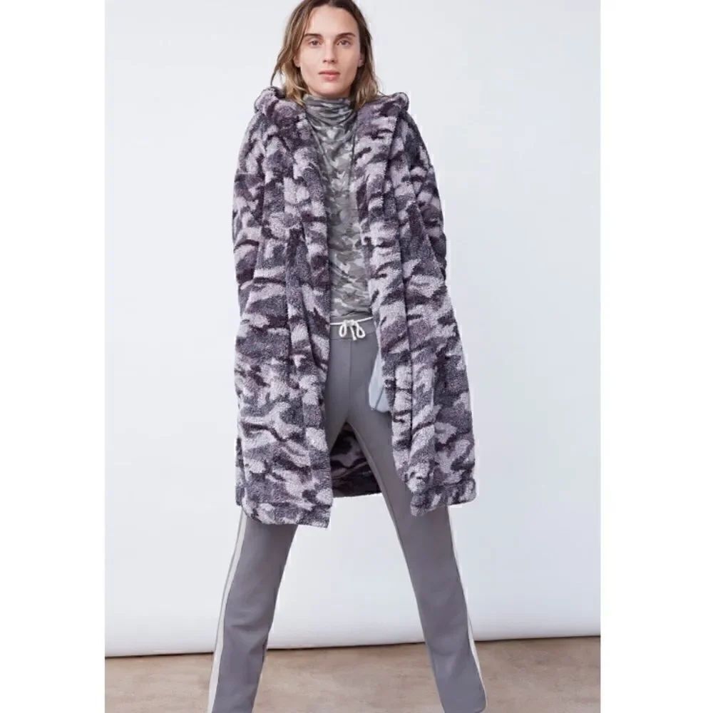B New York Camo Plush Hooded Coat